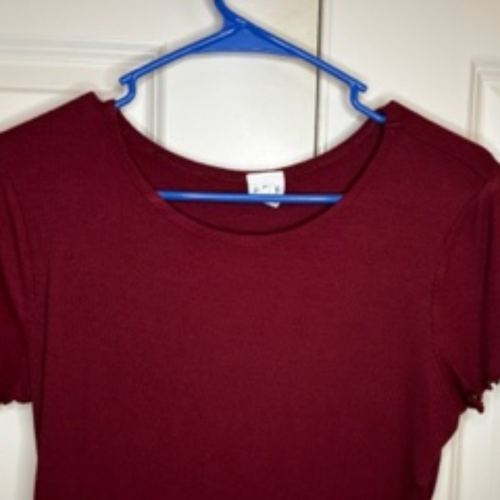 Dark Red Cropped Ribbed Basic Tee
